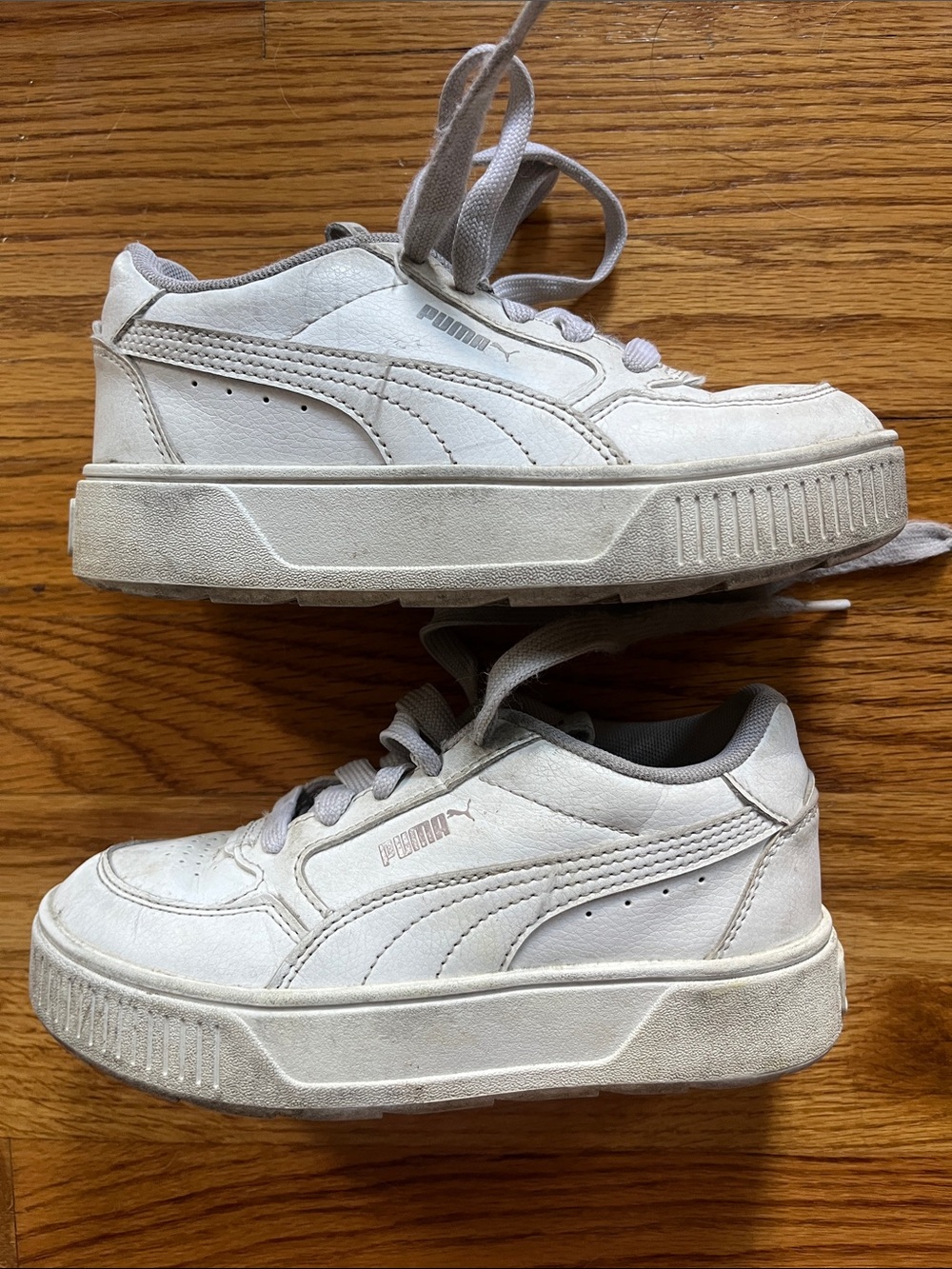 Girls Puma Sz 1